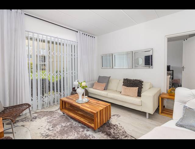 1 BEDROOM APARTMENT RENTED IN WEST BEACH
